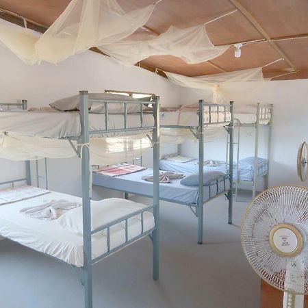 Atauro Dive Resort Backpackers Hostel Beloi ภายนอก รูปภาพ