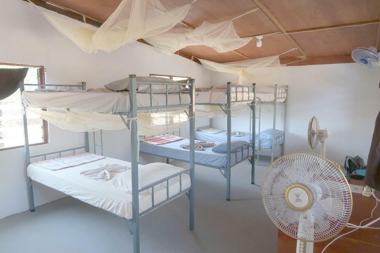 Atauro Dive Resort Backpackers Hostel Beloi ภายนอก รูปภาพ